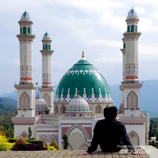 Masjid Al Mukabbar: Tempat Beristirahat Nyaman untuk Pemudik Cilacap